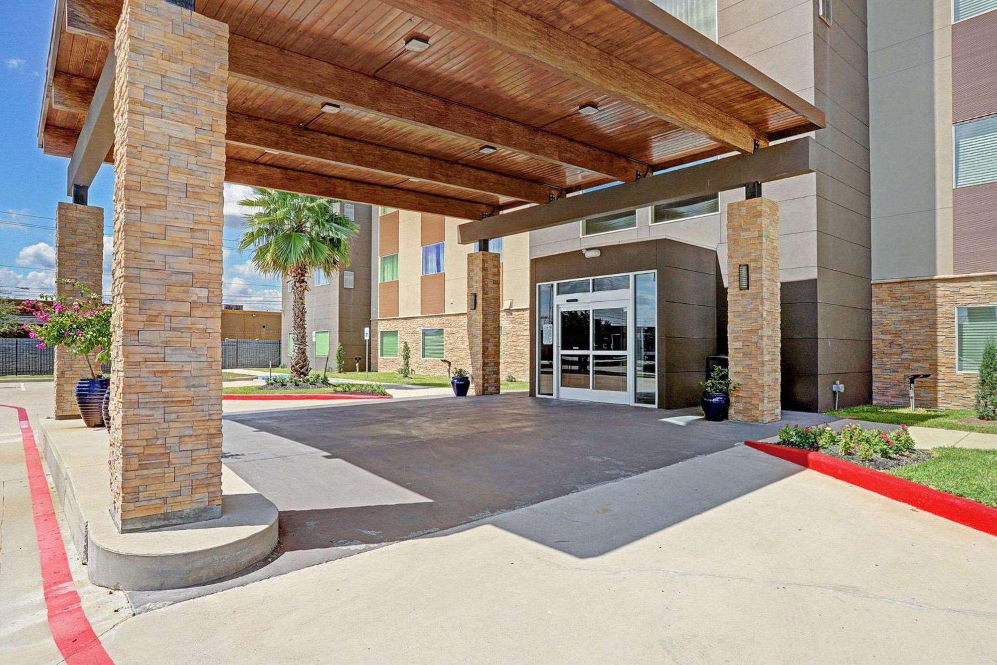 Country Inn & Suites By Radisson Houston Westchase-Westheimer מראה חיצוני תמונה